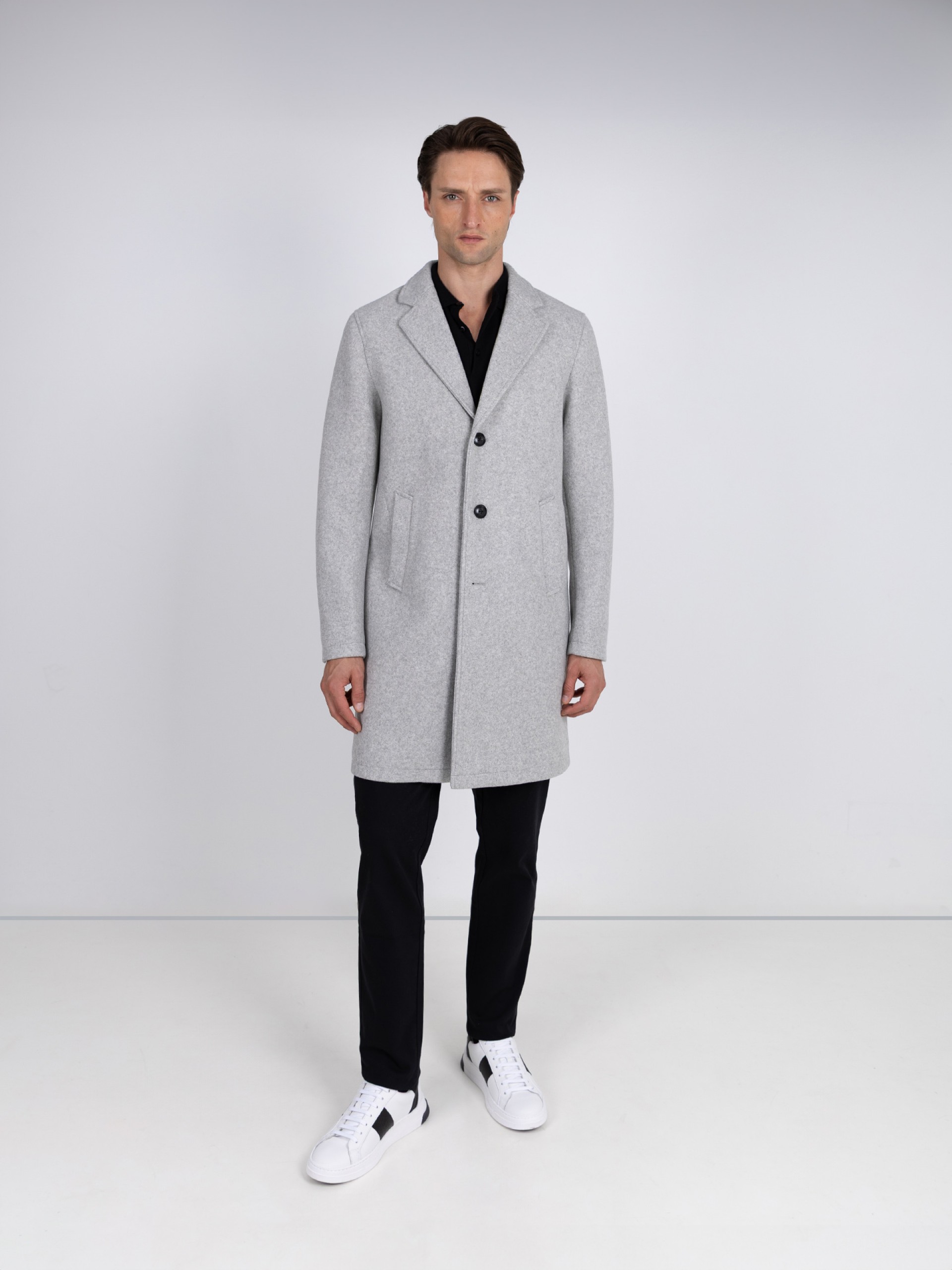 Overcoat with classic lapel