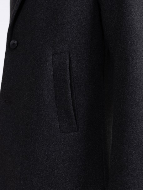 Overcoat with classic lapel Overcoat with classic lapel