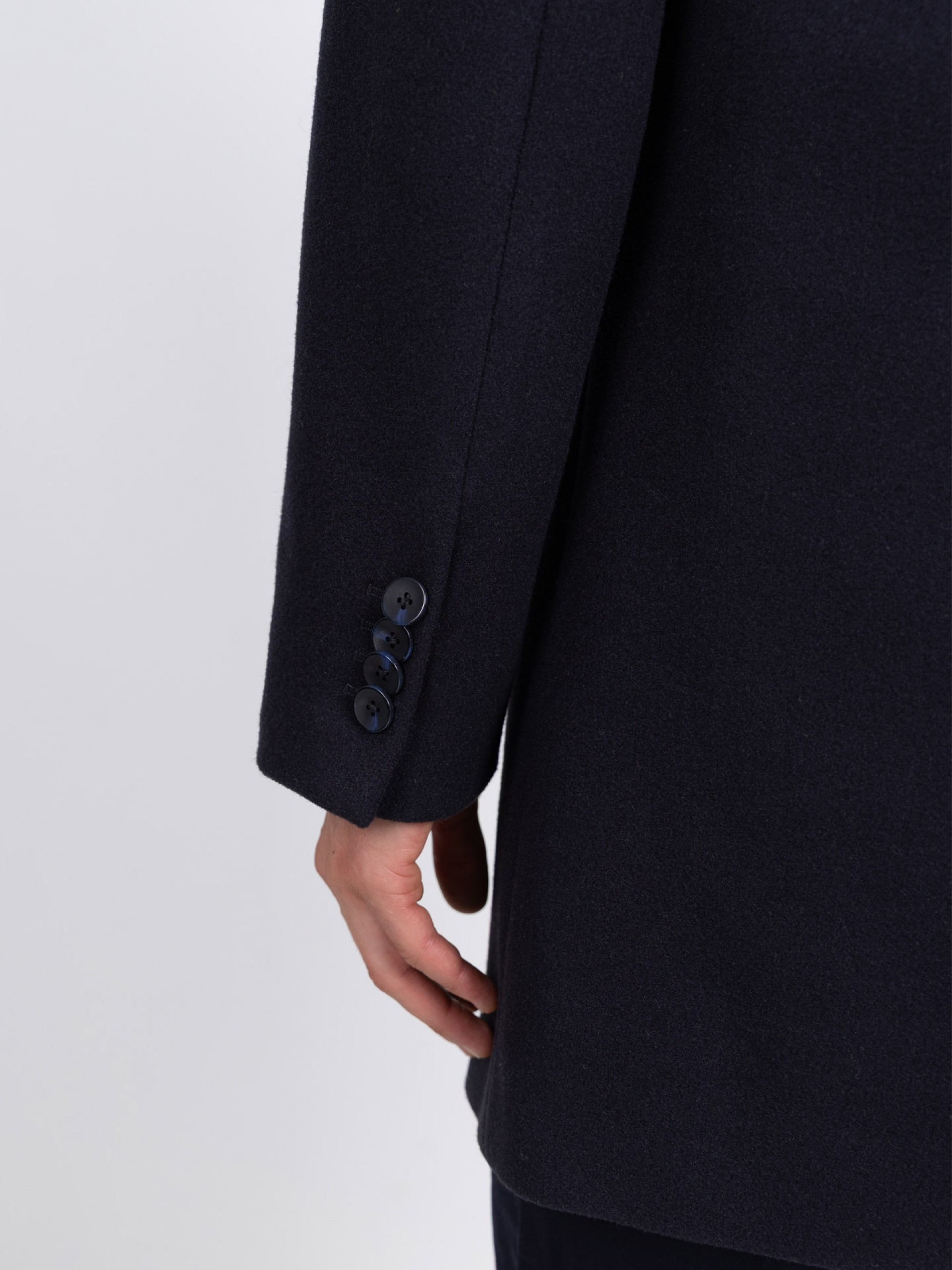 Sobretodo con solapa clásica