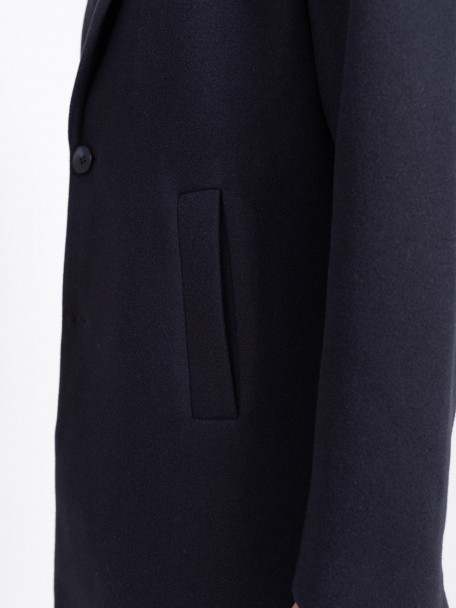 Overcoat with classic lapel Overcoat with classic lapel