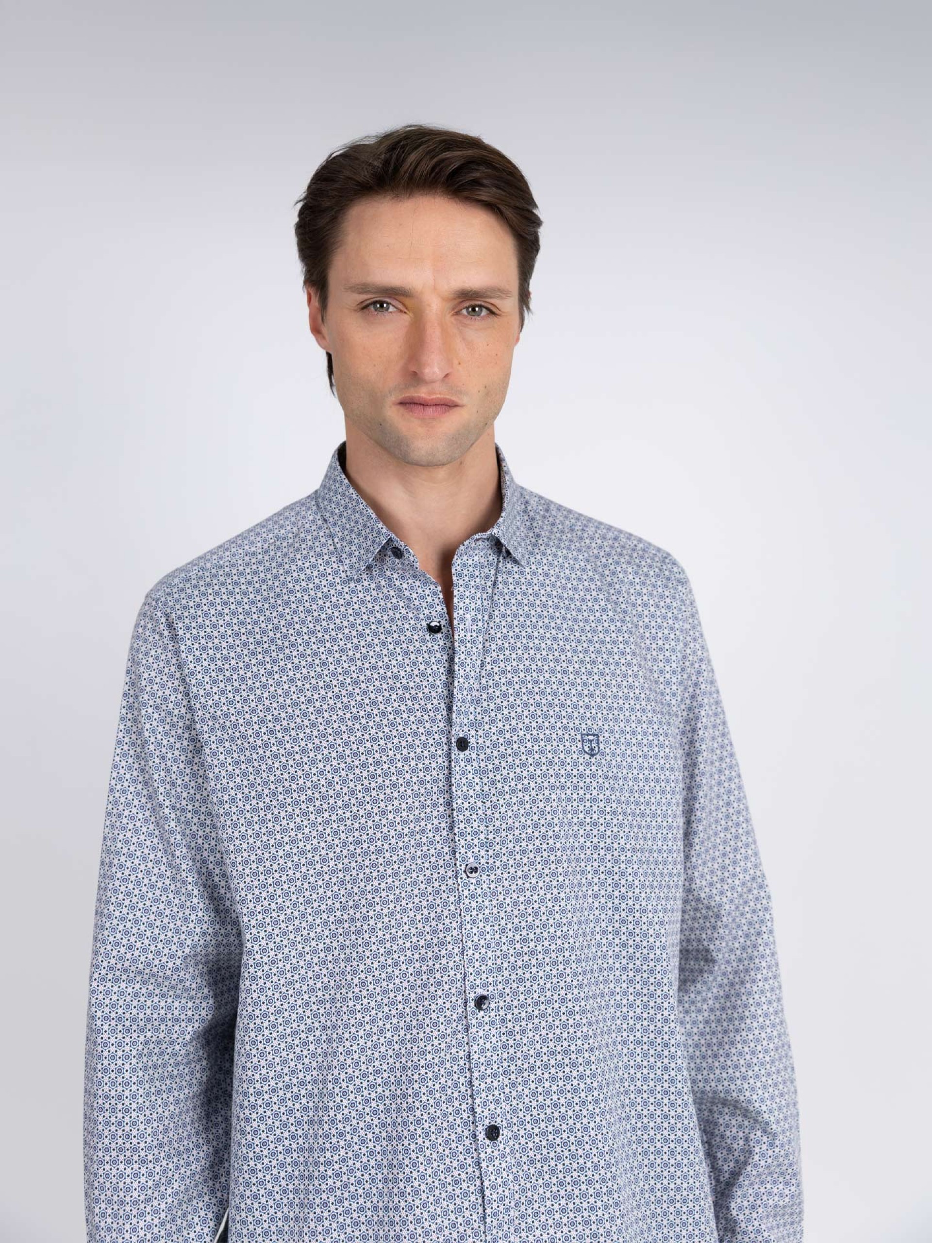 Camisa con estampado casual