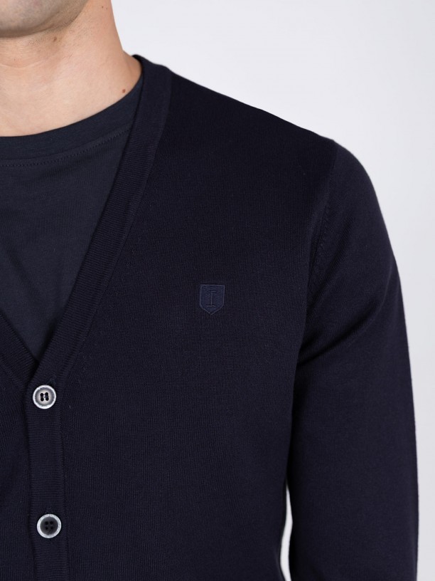 Plain knit cardigan