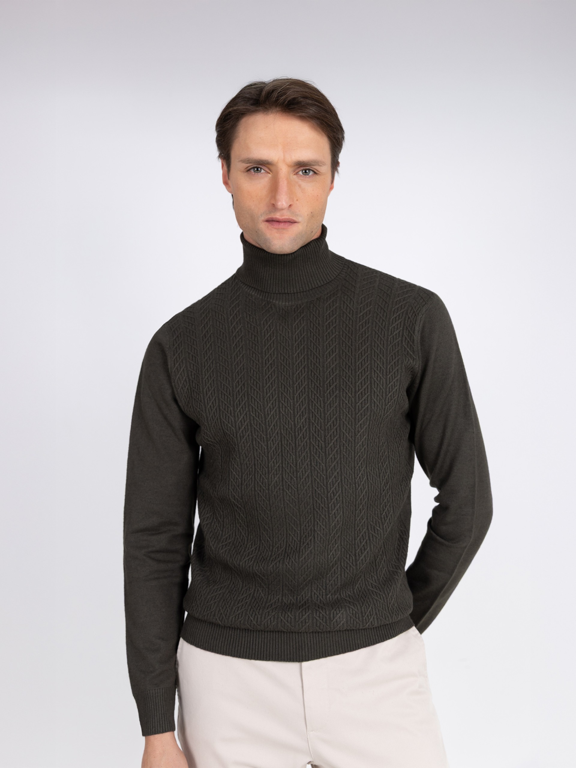 Camisola de gola alta