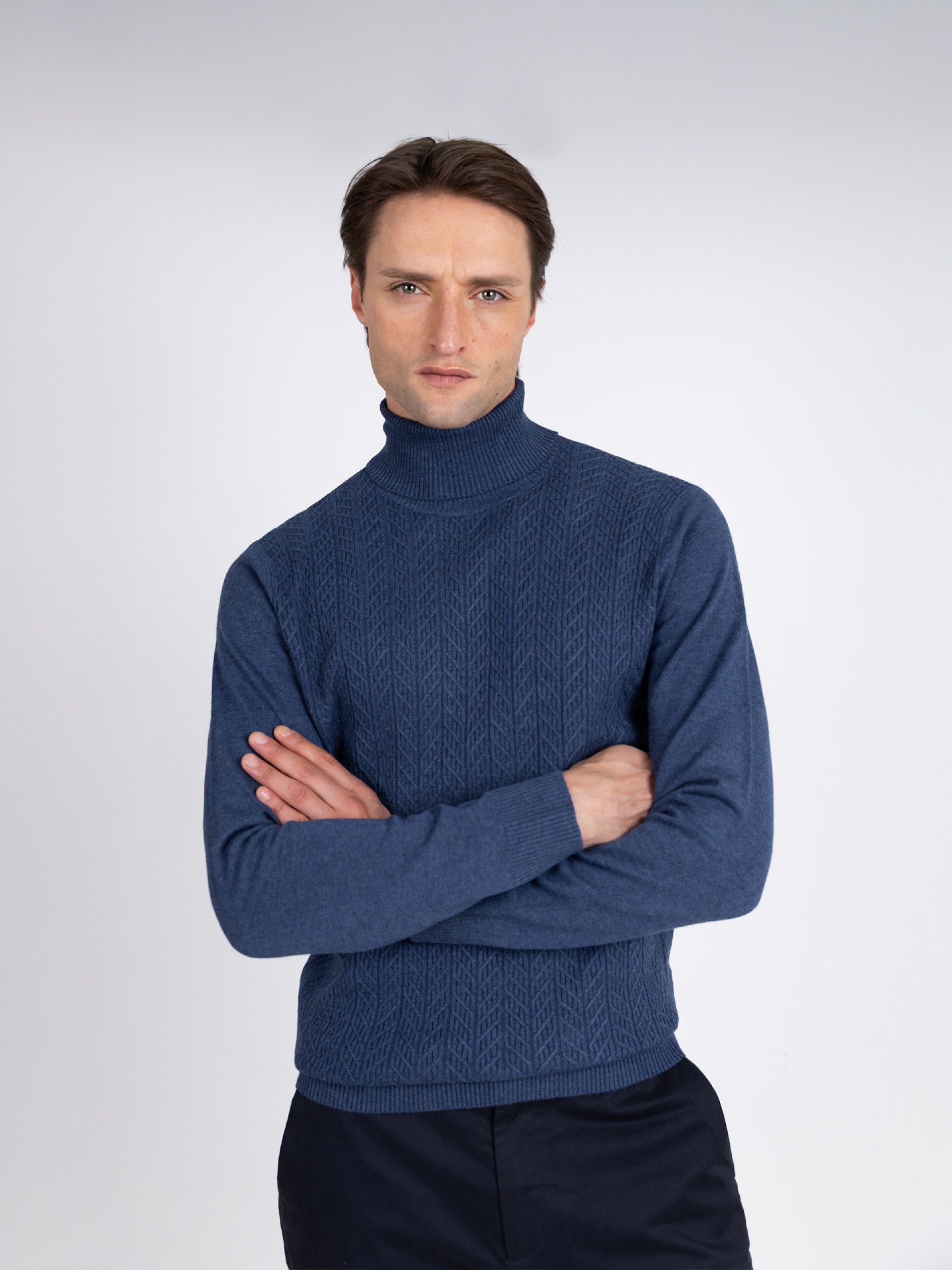 Camisola de gola alta