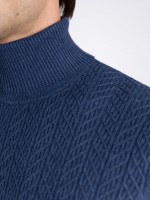 Camisola de gola alta