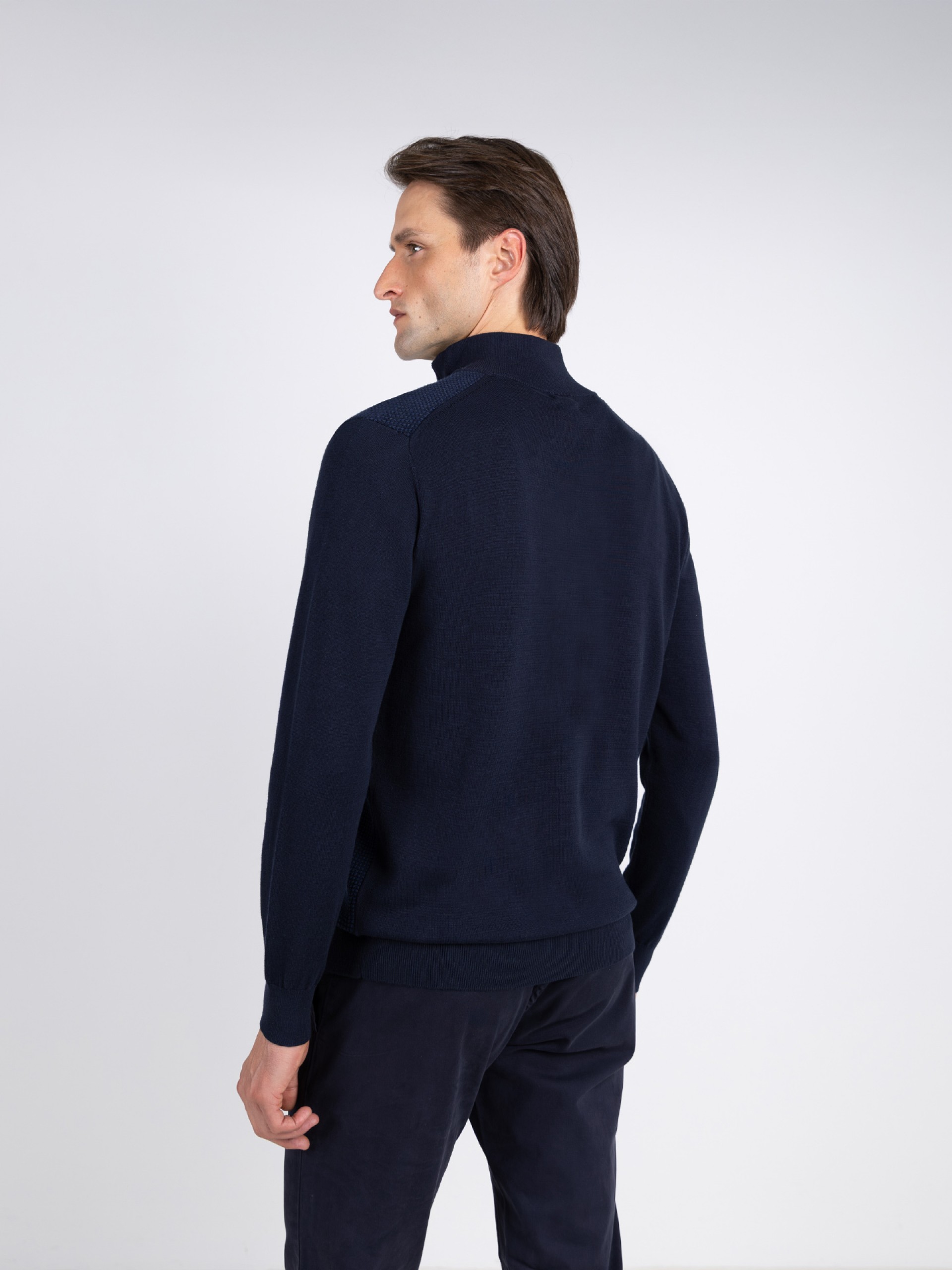 Camisola de meio fecho