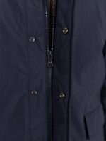 Parka técnica com capuz Parka técnica com capuz