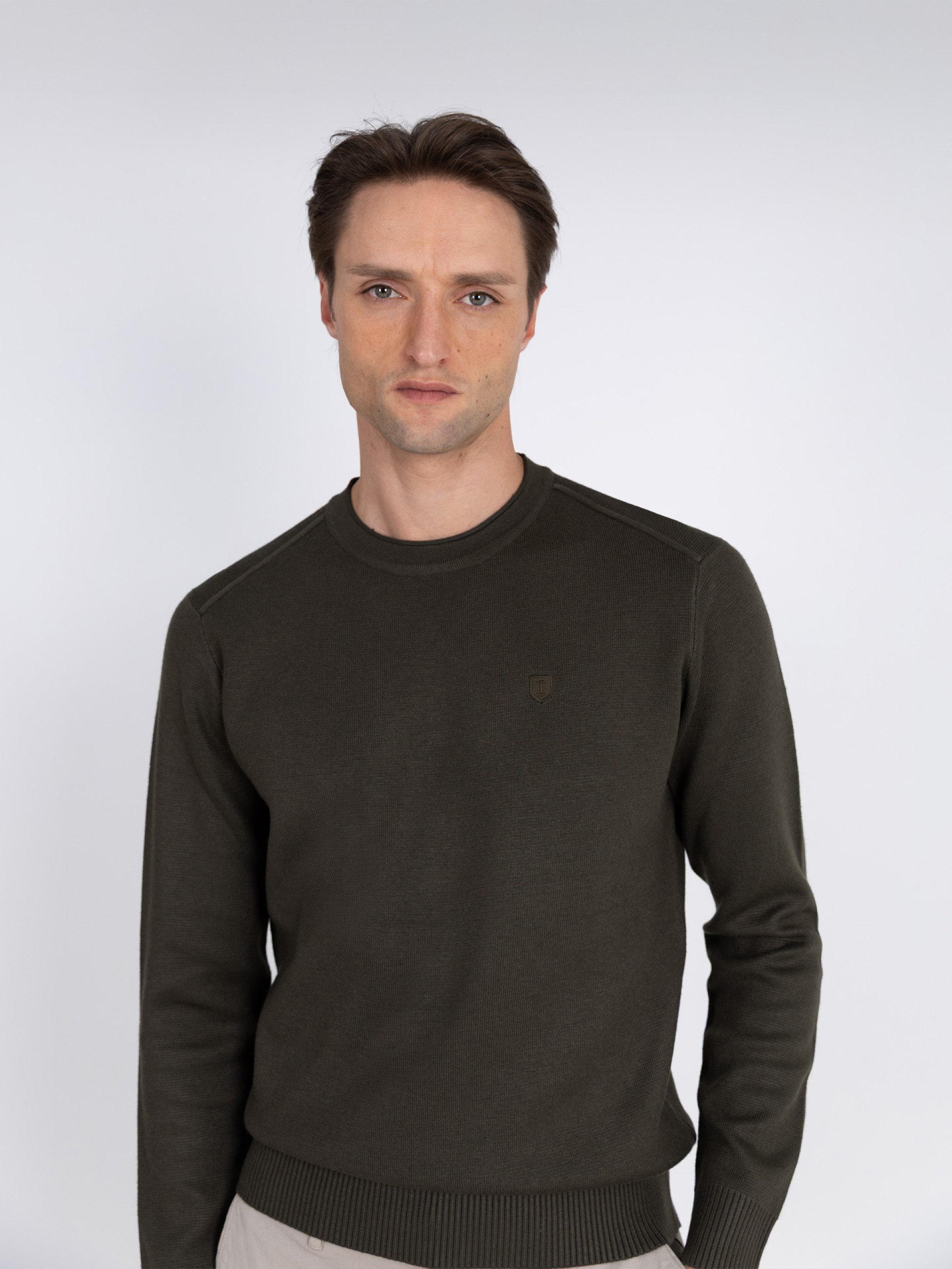 Structured crew-neck knit