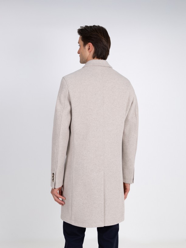 Sobretudo slim fit lapela clssica