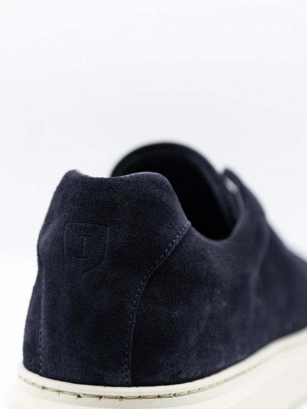 Casual sneaker