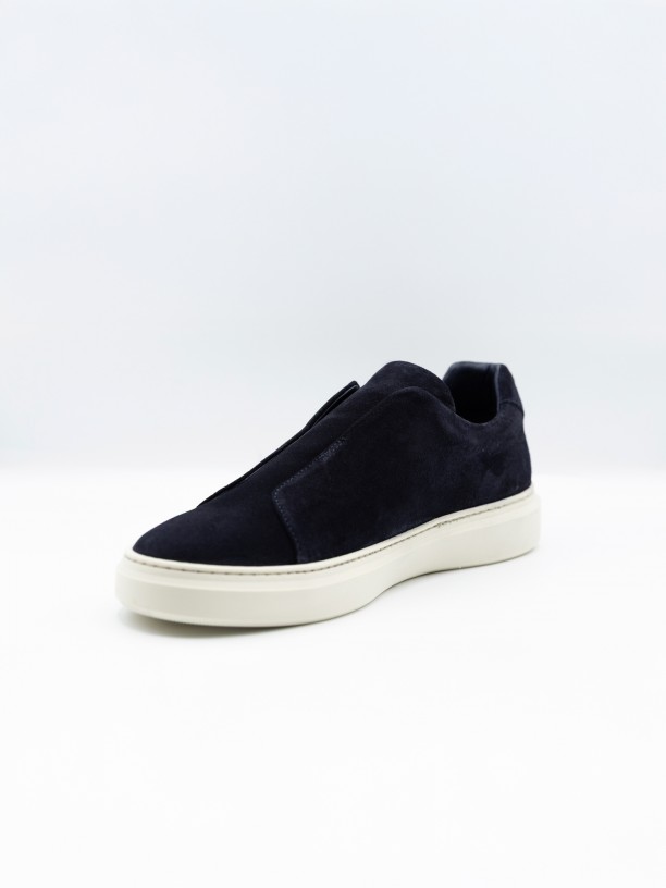 Casual sneaker