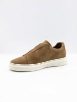 Casual sneaker Casual sneaker