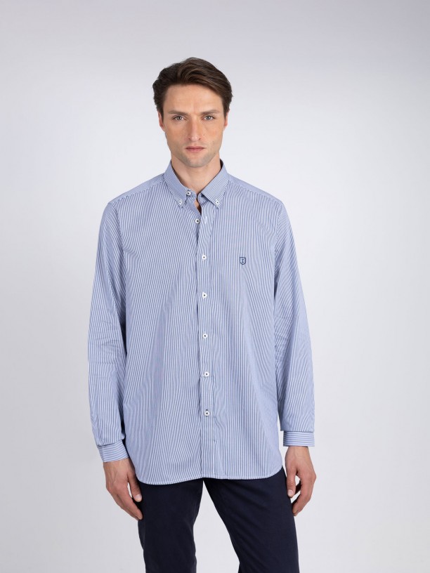 Camisa con estampado de rayas