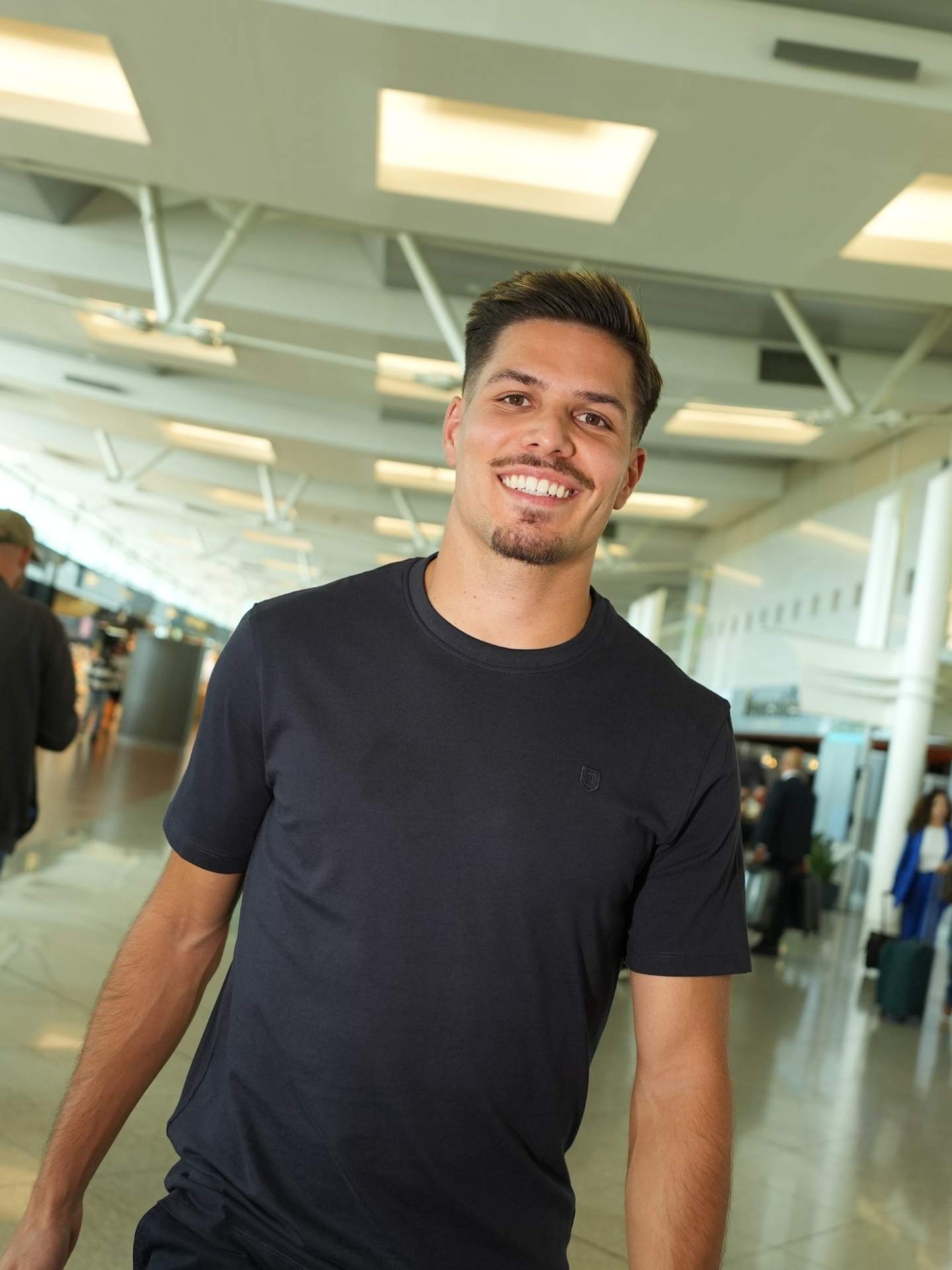 Camiseta lisa 100% algodón