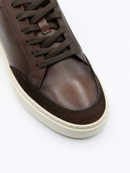 Suede leather shoe Suede leather shoe