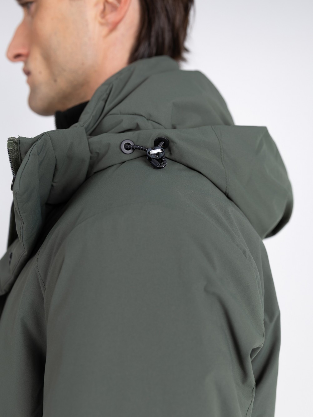 Technical parka with hood