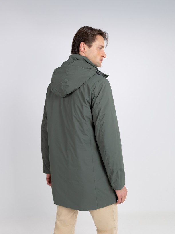 Parka tcnica con capucha