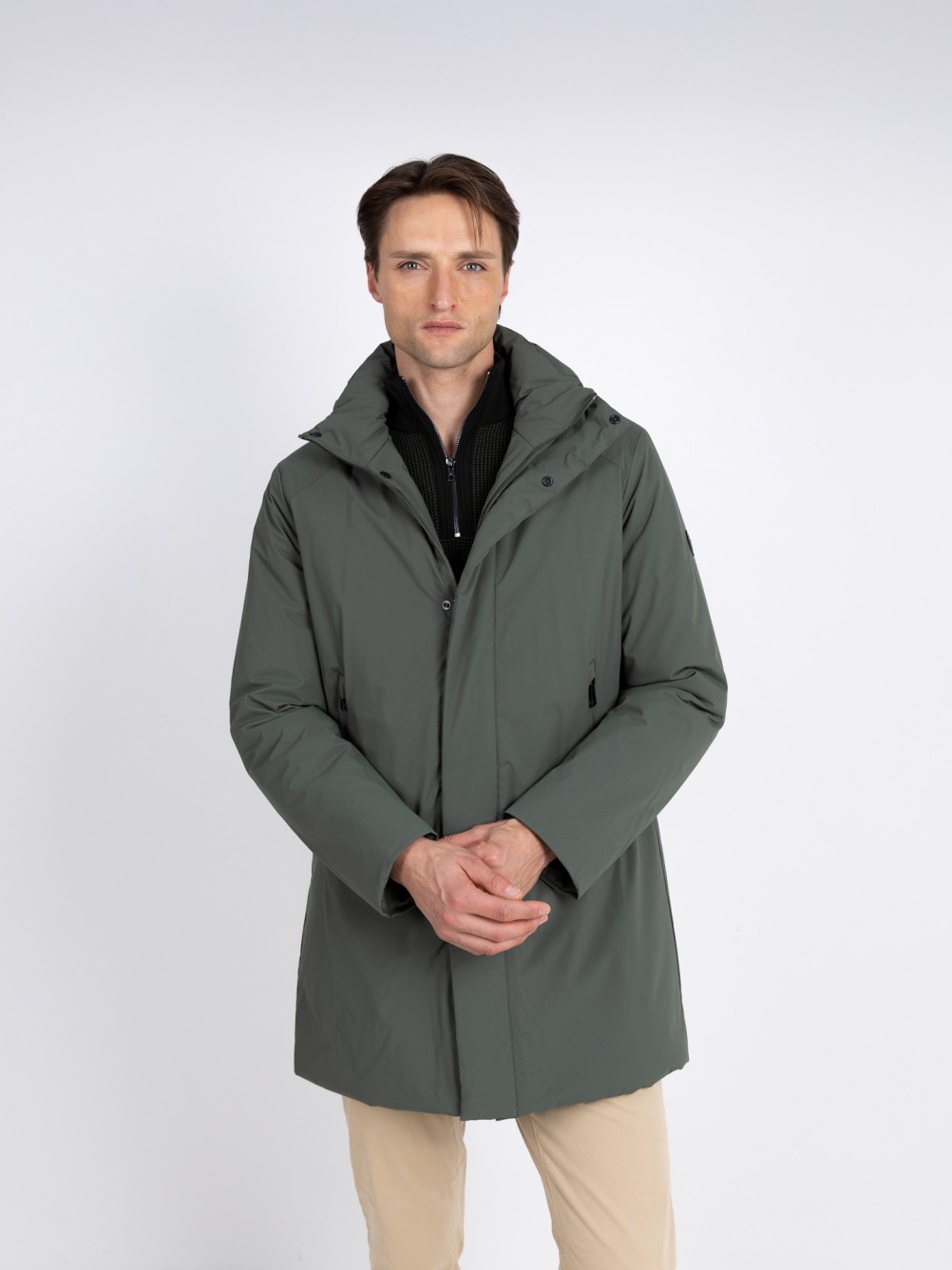Technical parka with hood