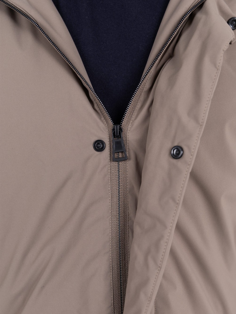 Technical parka with hood