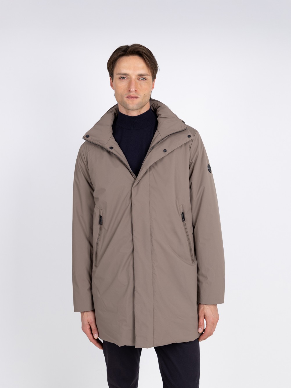 Technical parka with hood