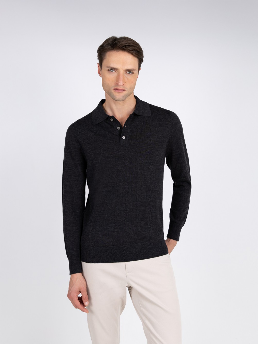 100% Merino wool long-sleeve knit polo