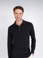 100% Merino wool long-sleeve knit polo 100% Merino wool long-sleeve knit polo