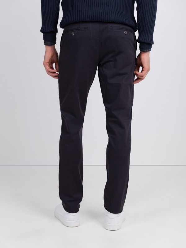 Pantalón de pana slim fit Pantalón de pana slim fit