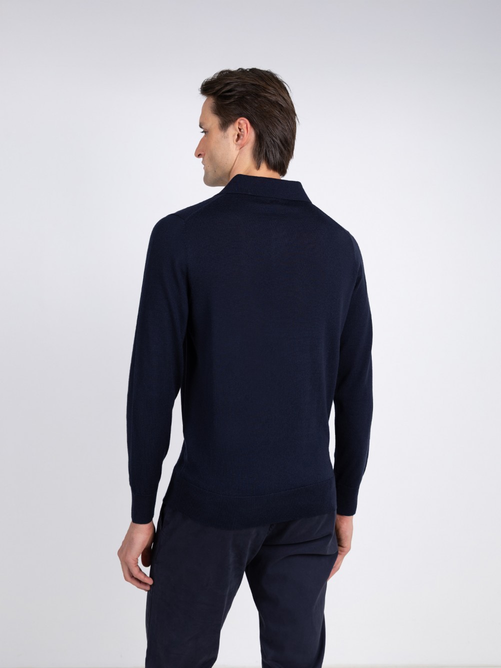 100% Merino wool long-sleeve knit polo