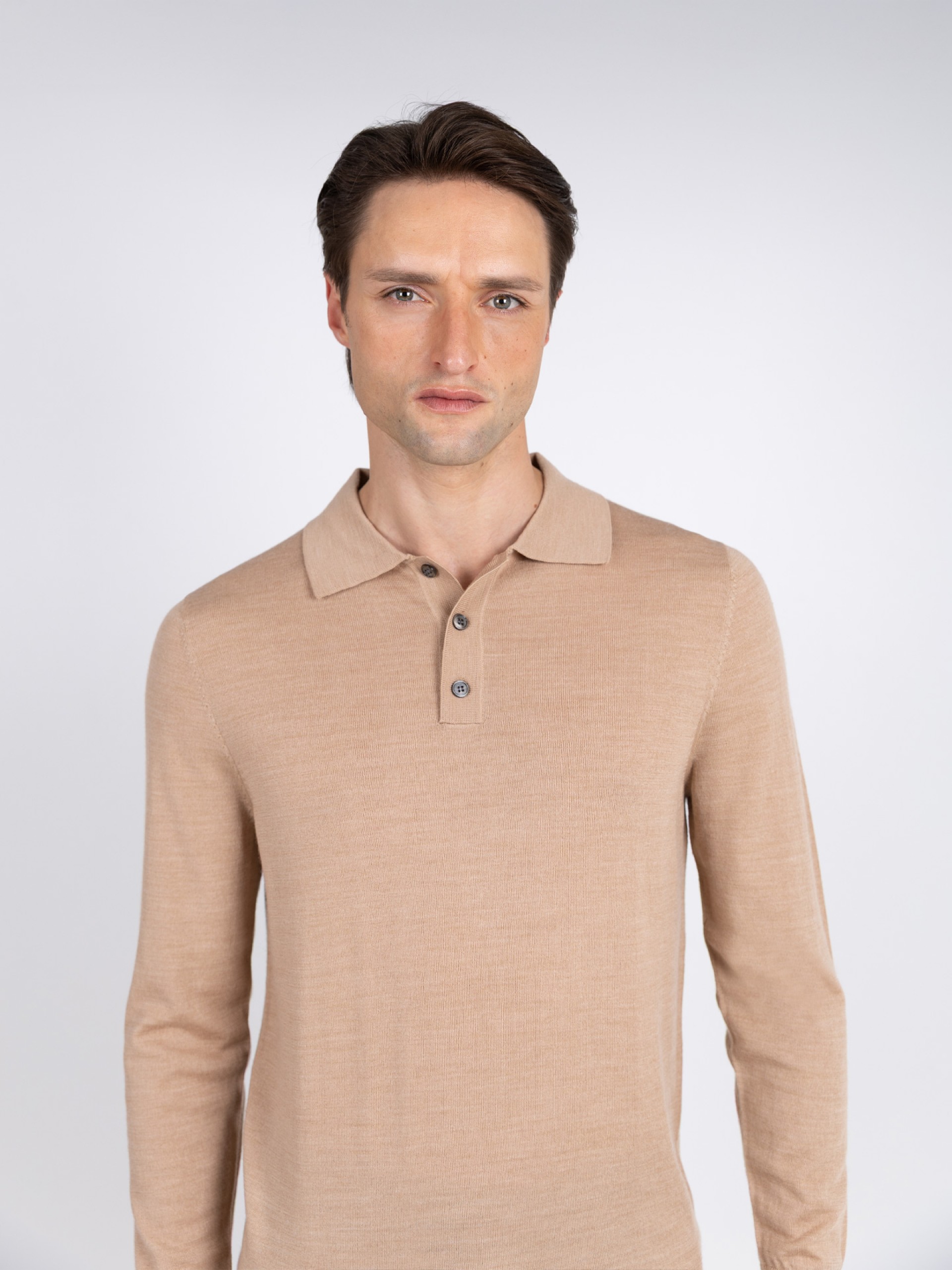 100% Merino wool long-sleeve knit polo