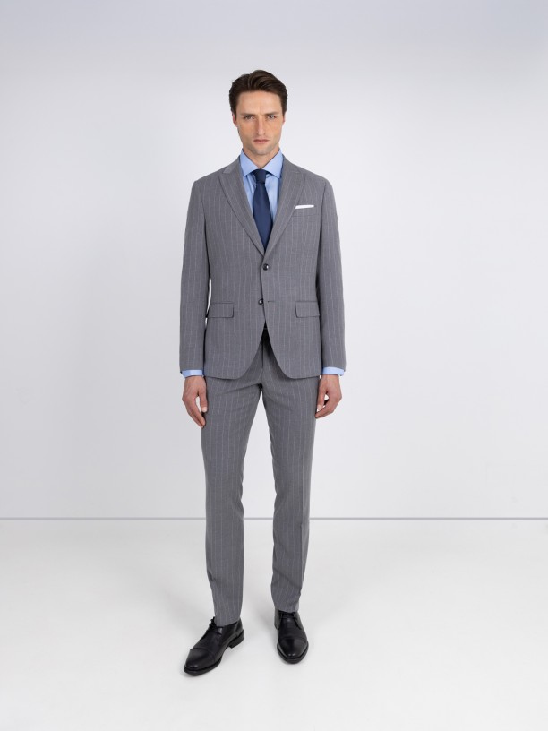 Slim Fit striped suit