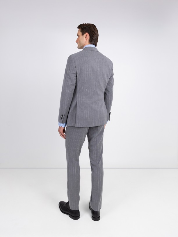 Slim Fit striped suit