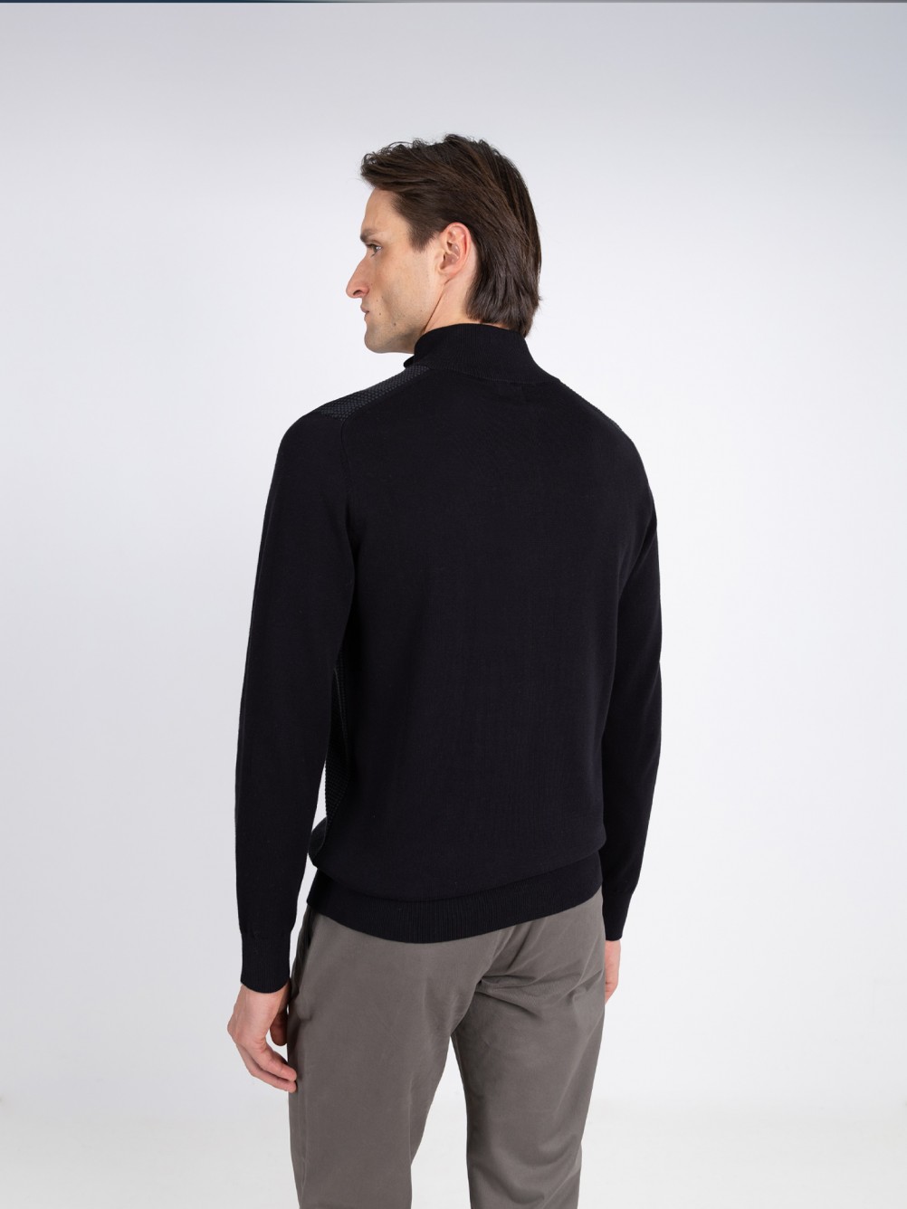 Camisola de meio fecho