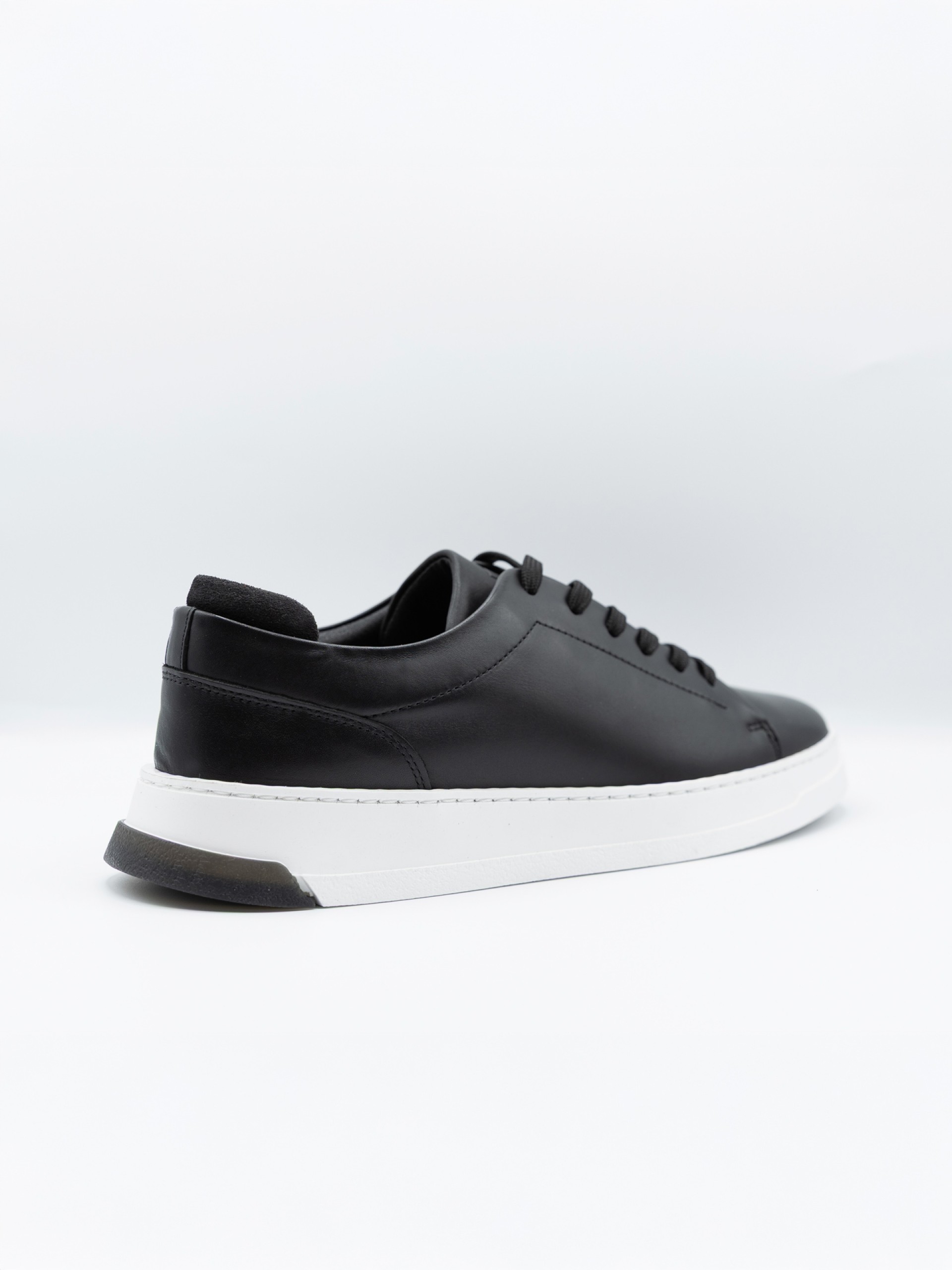 Bailarina de piel pulida