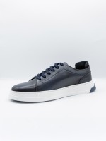 Polished leather ballet flat