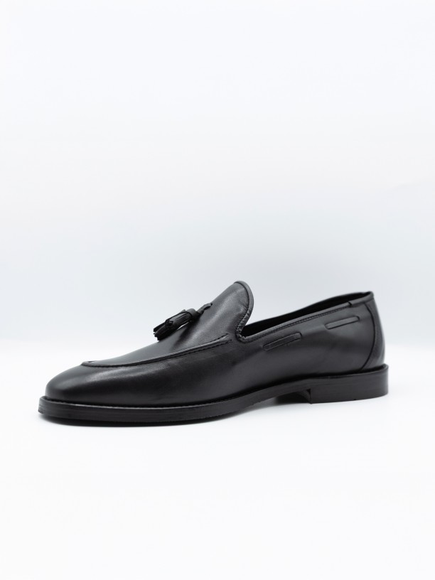 Zapato elegante de piel