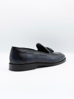 Sapato elegante de pele