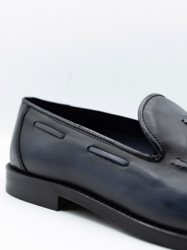 Zapato elegante de piel
