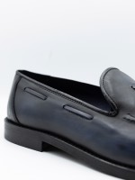Sapato elegante de pele