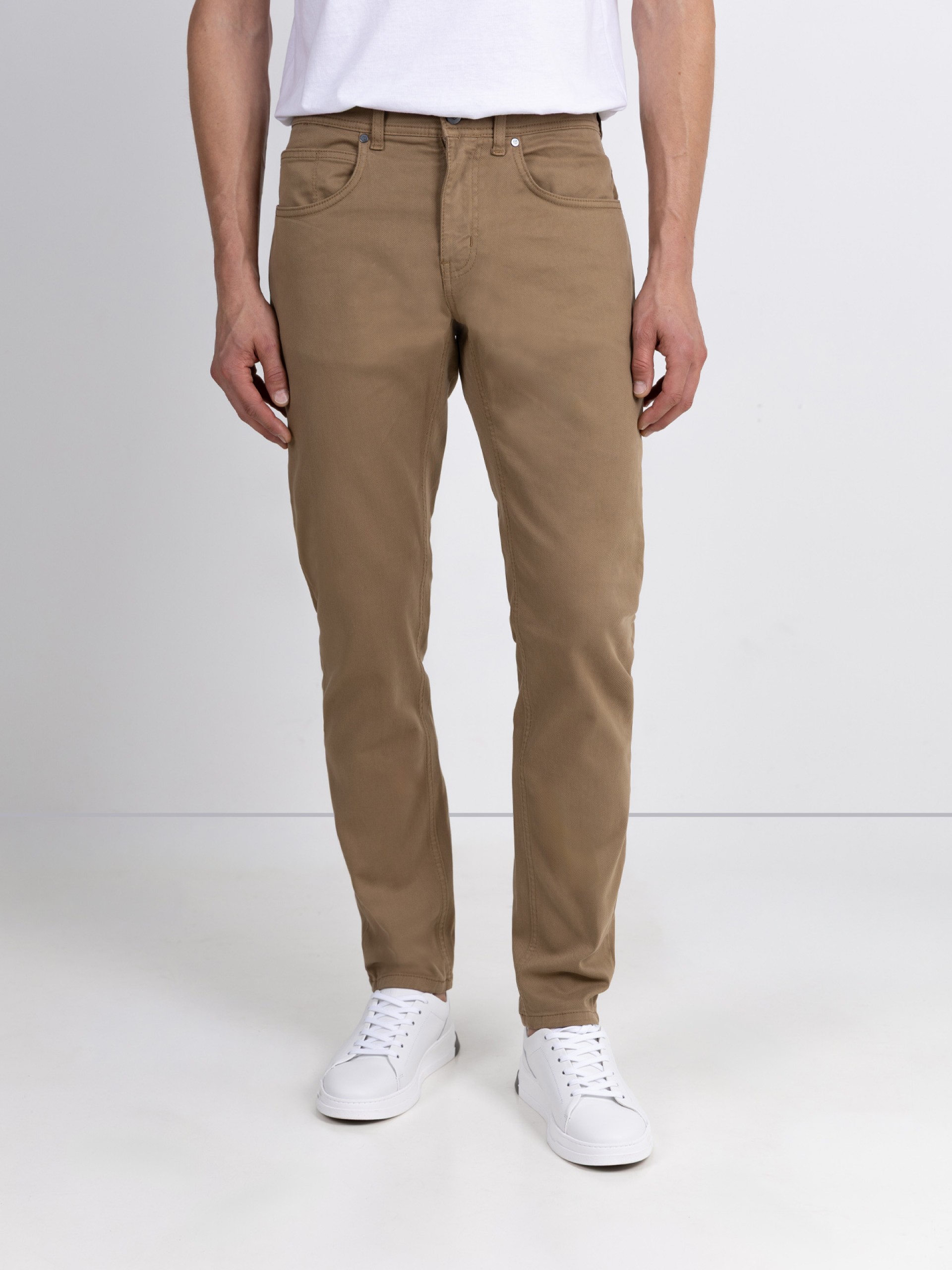 Calça de sarja regular fit