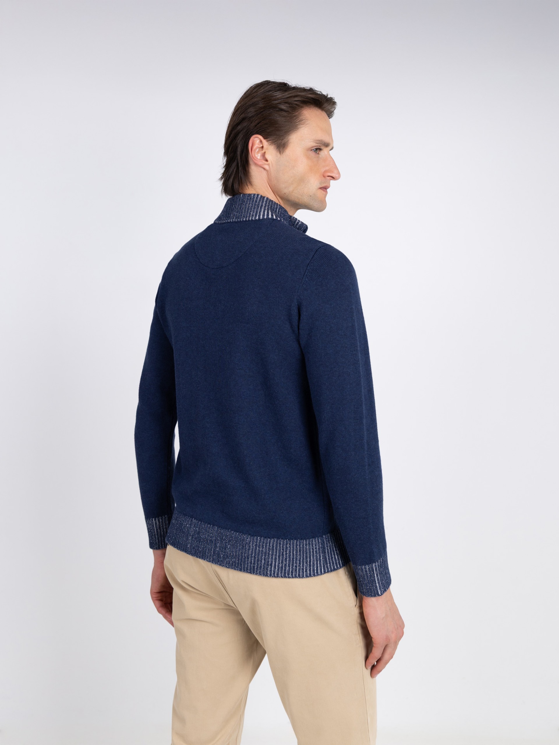 Camisola de meio fecho