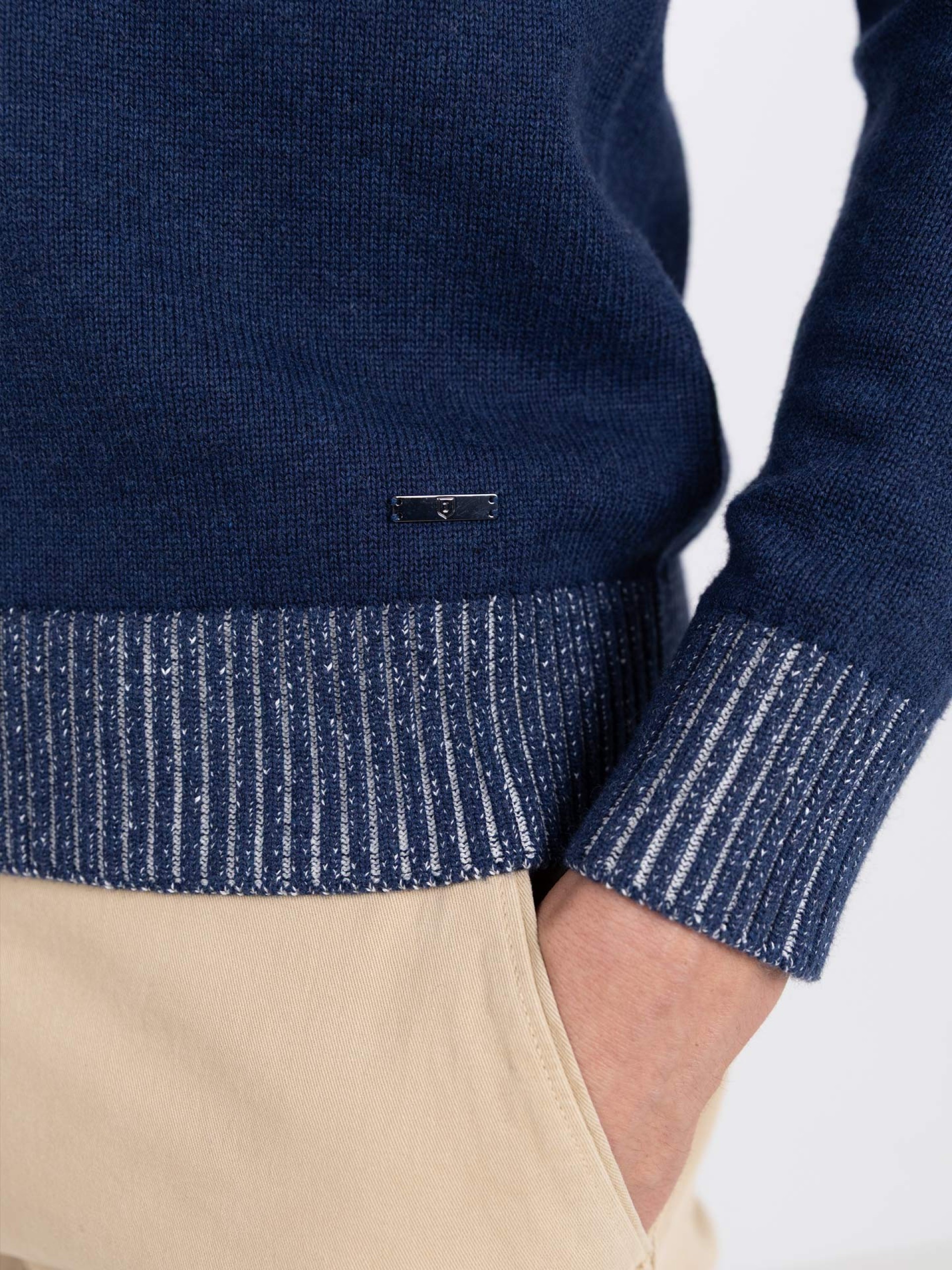 Camisola de meio fecho