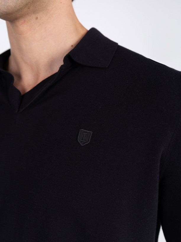 100% cotton long-sleeve knit polo