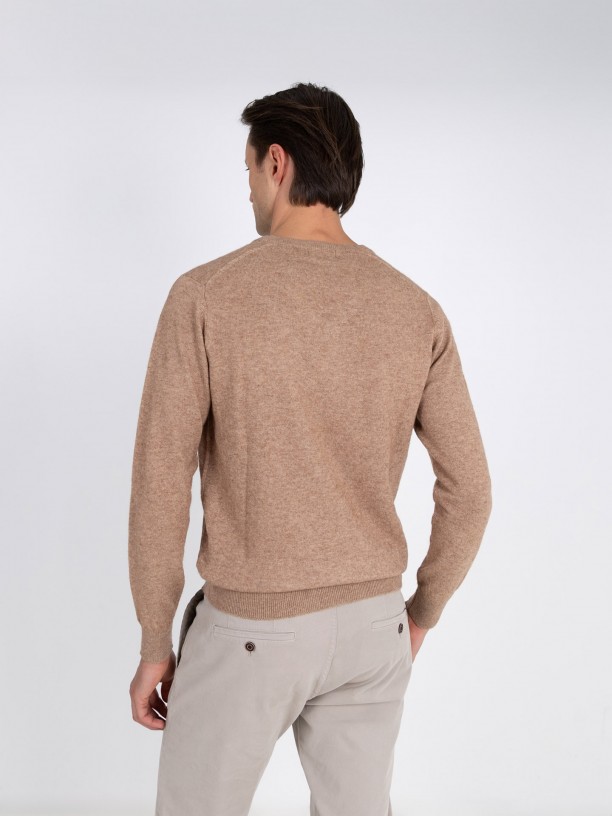 V-neck knit sweater V-neck knit sweater