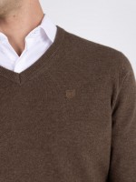 Camisola de malha com gola em bico