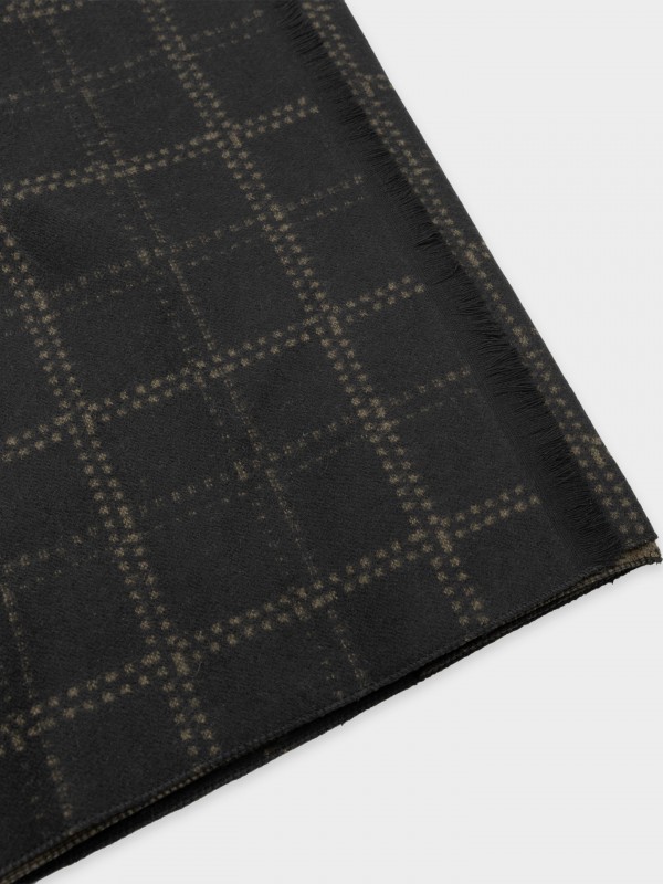 Scarf with pattern Scarf with pattern