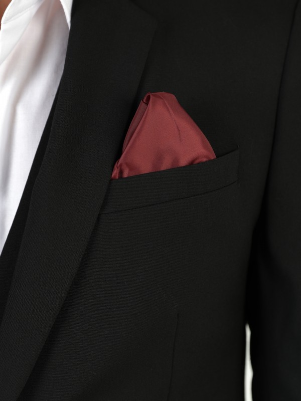 Traje liso con chaleco de tejido vegano Traje liso con chaleco de tejido vegano