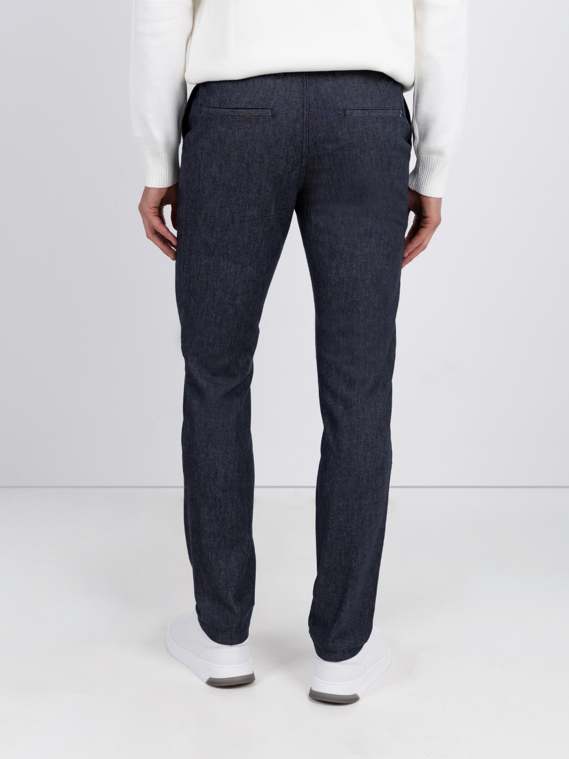 Calça jogger em tecido algodão elástico