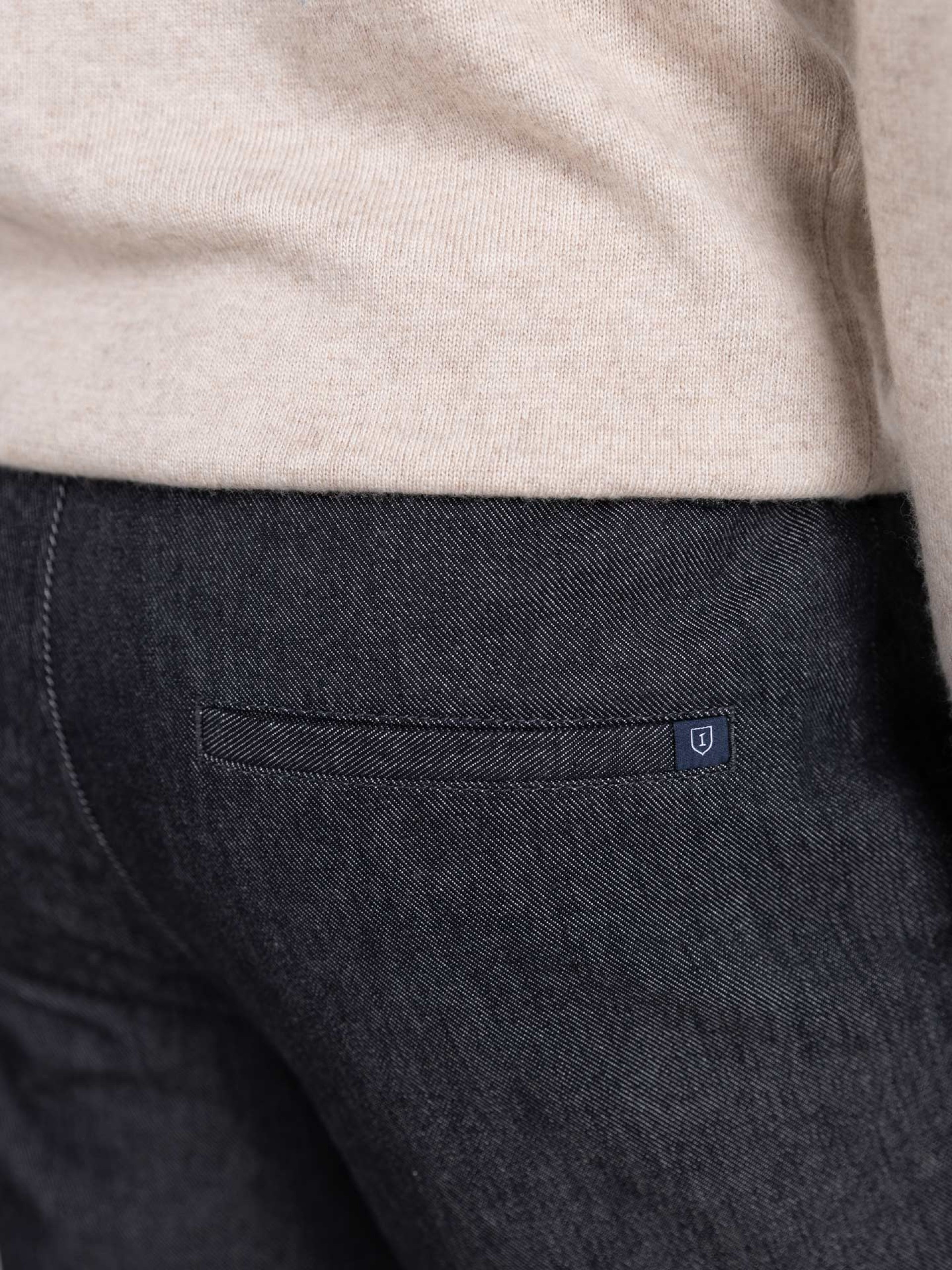 Pantalón jogger de tejido de algodón elástico