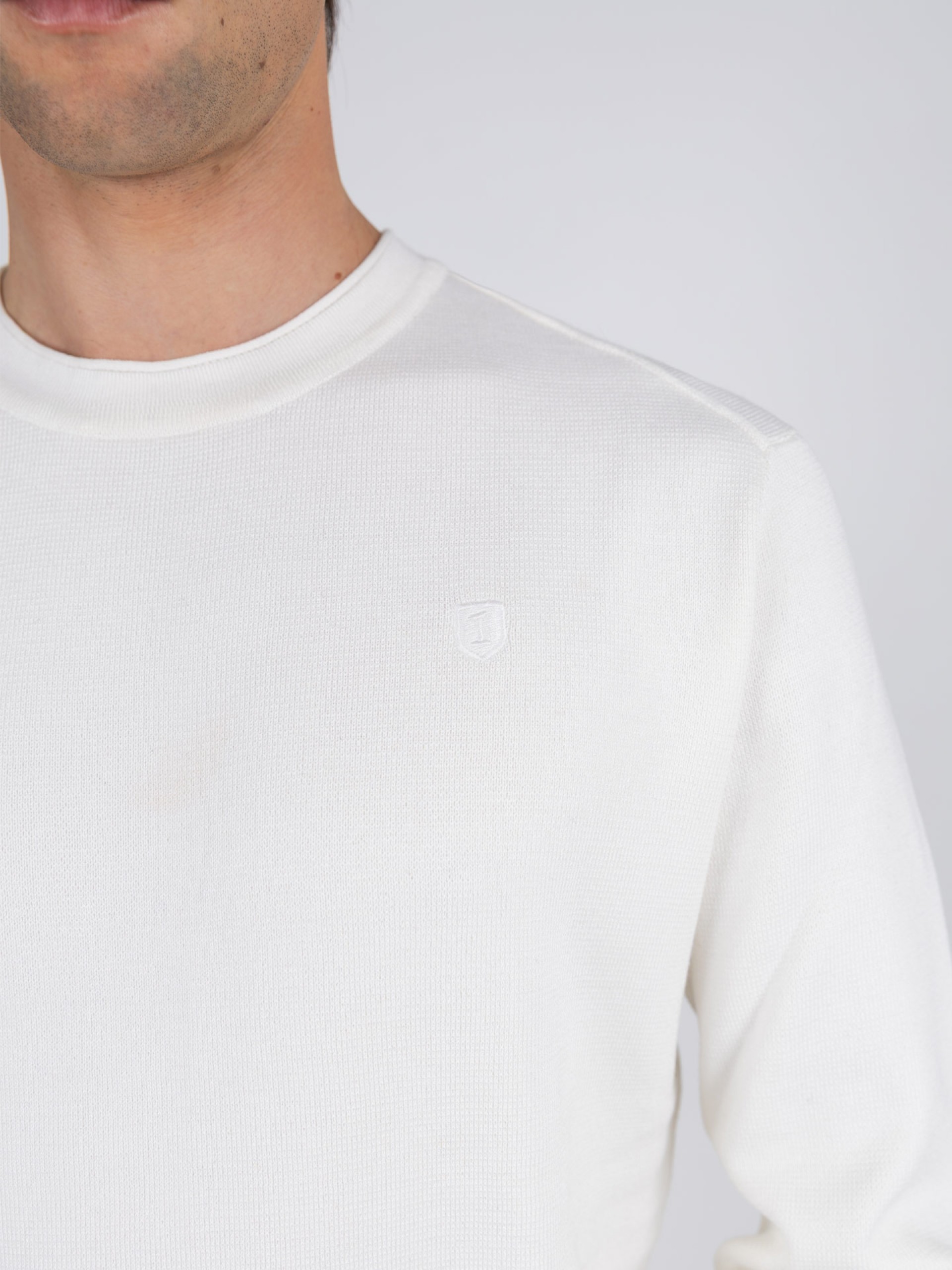 Structured crew-neck knit