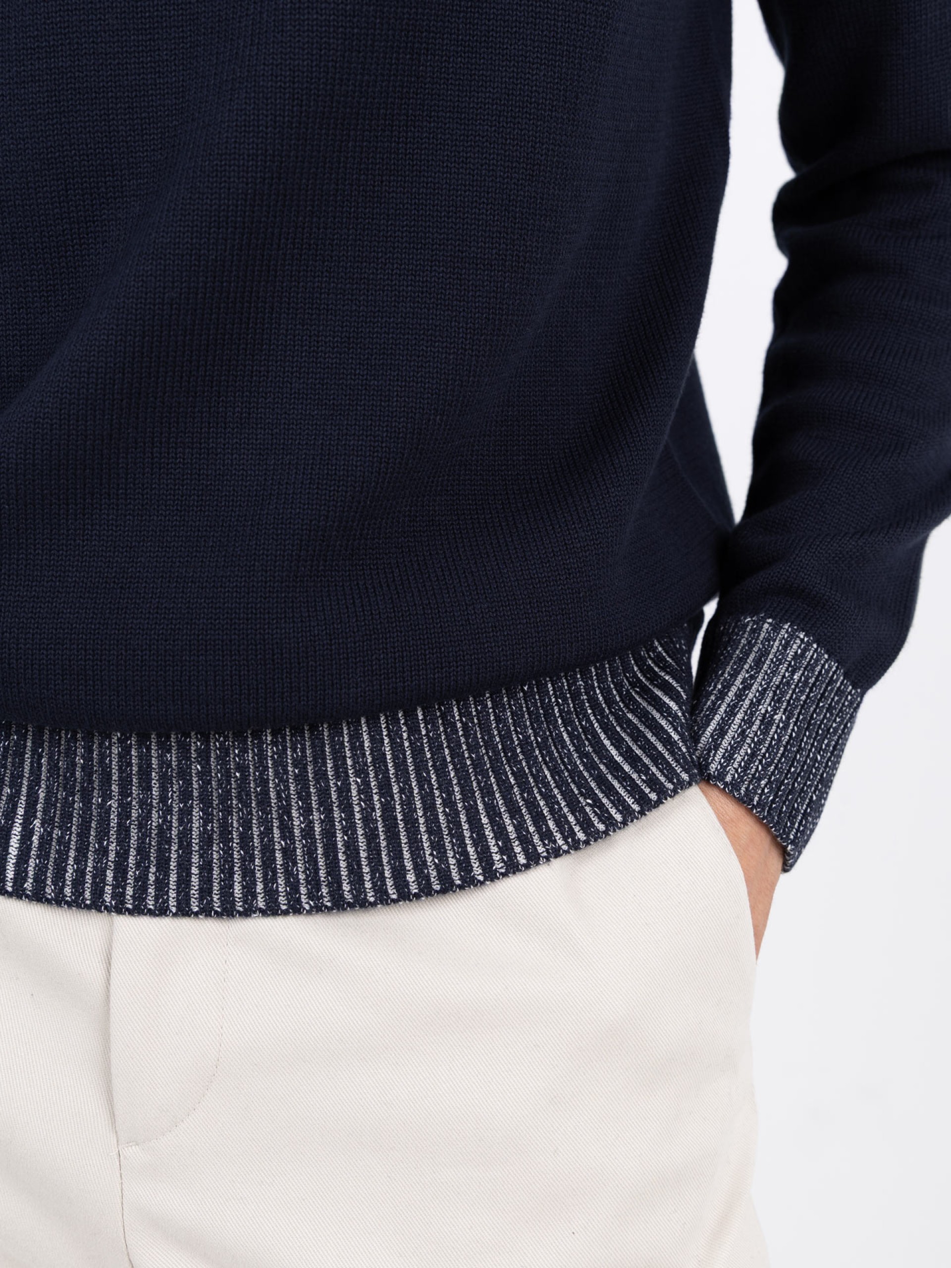 Camisola de malha algodão gola redonda